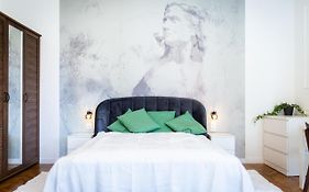 Zachar Apartman